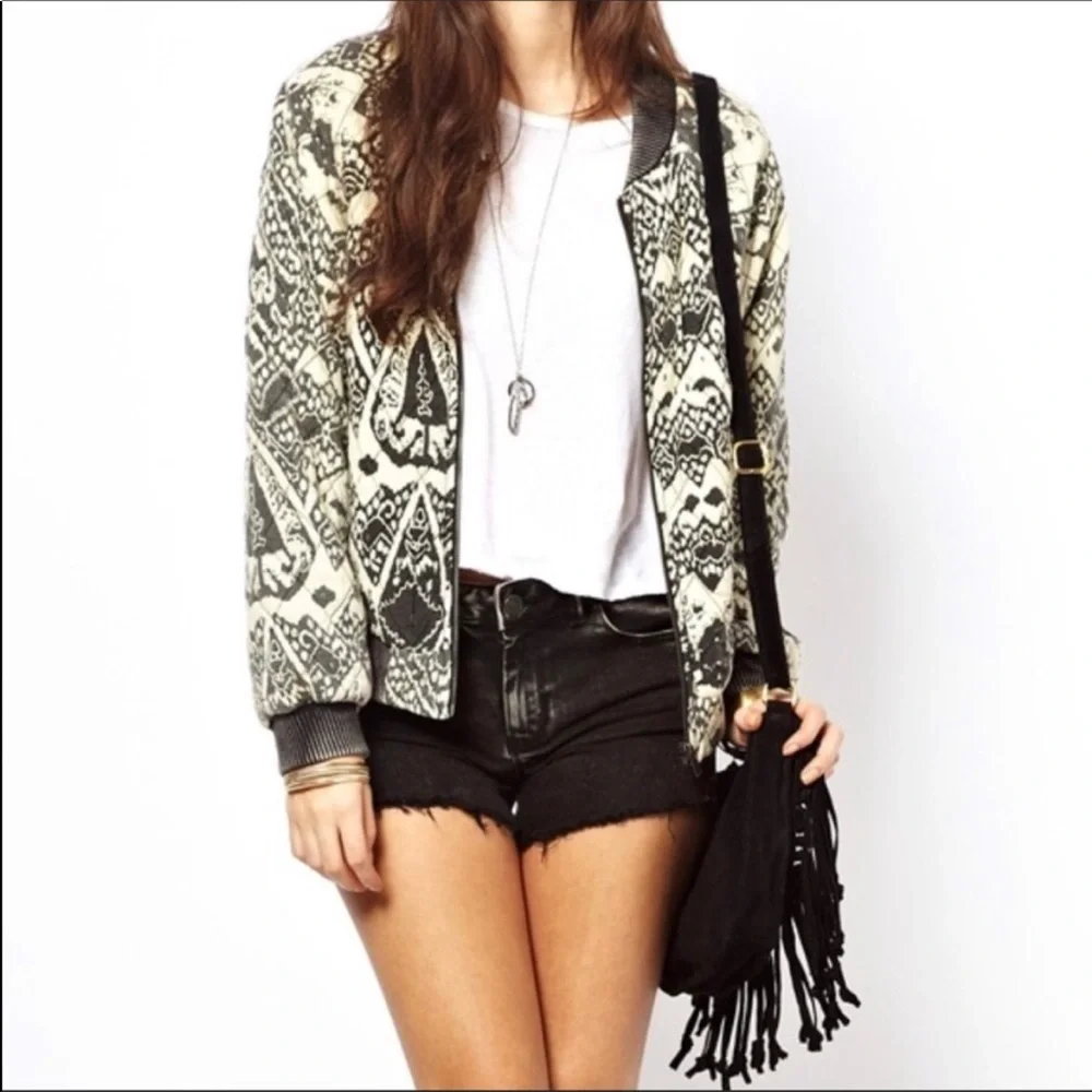 Free People Black and Cream Bomber Jacket - Picture 2 of 14